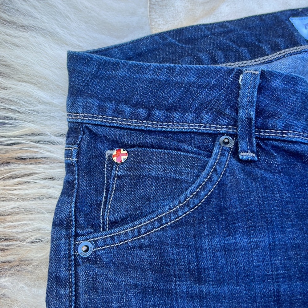 Hudson Beth mid rise baby boot jeans back pockets button closed size 28 long